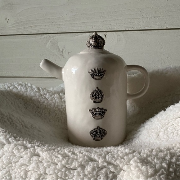 🌸SOLD🌸RAE DUNN 2014 Crown Teapot Extremely RARE - Picture 13 of 16